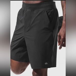 ALO Yoga Men's Athletic Shorts - Black